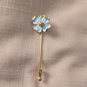Monet Gold and White Floral Brooch